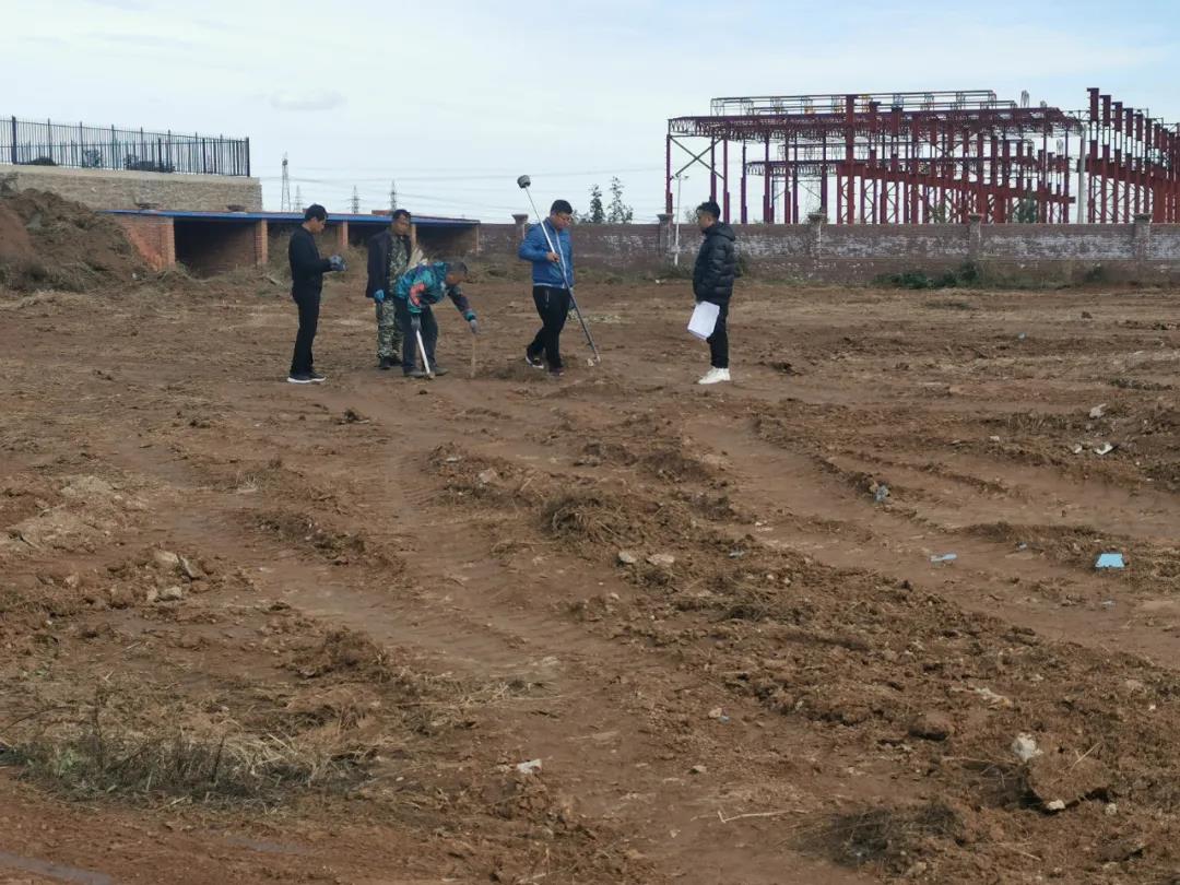 電解液生產(chǎn)線開(kāi)始了擴(kuò)建升級(jí)